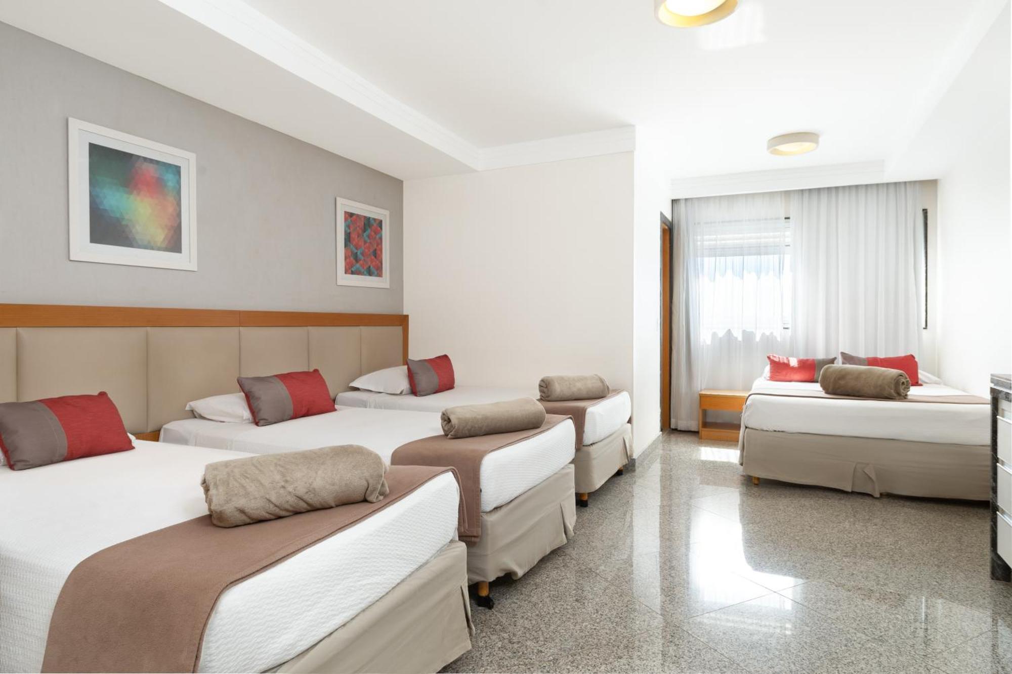 Royal Urban Macaé Hotel Esterno foto