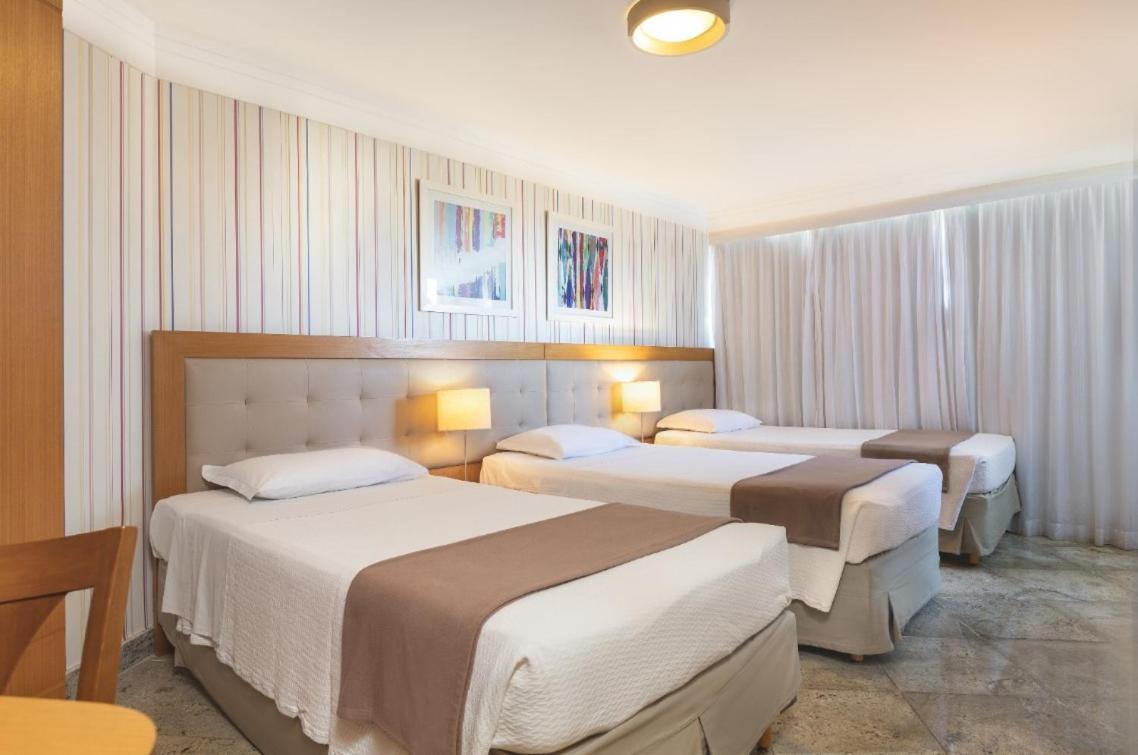 Royal Urban Macaé Hotel Esterno foto